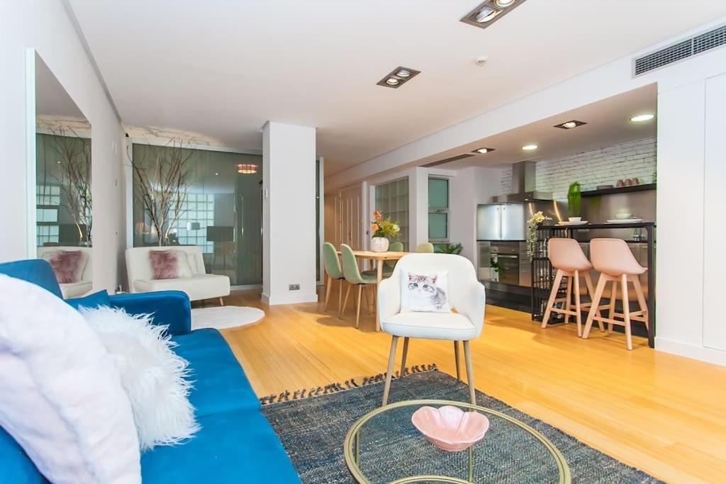Atocha, Precioso Piscina Y Parking At Lavapies Apartment มาดริด ภายนอก รูปภาพ